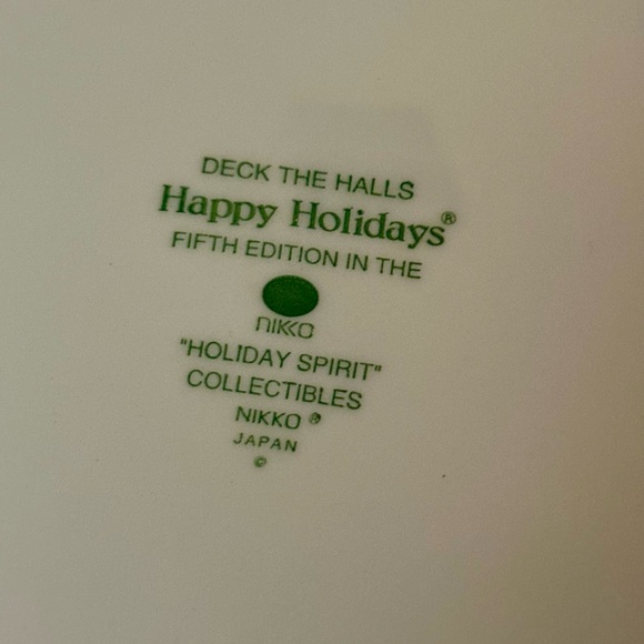 Nikko Happy Holidays 1997 Christmas Plate | Deck the Halls Collectible, Japan - Picture 7 of 12